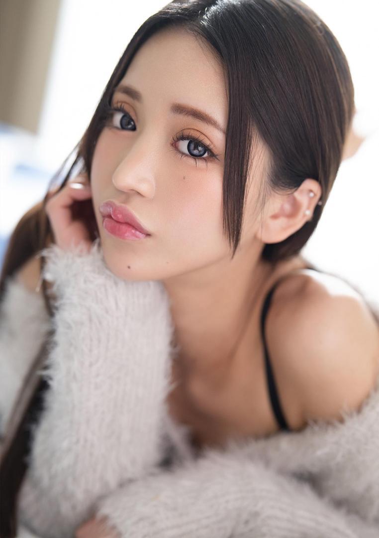 Nazuki Aoshima — fotos e vídeos +18