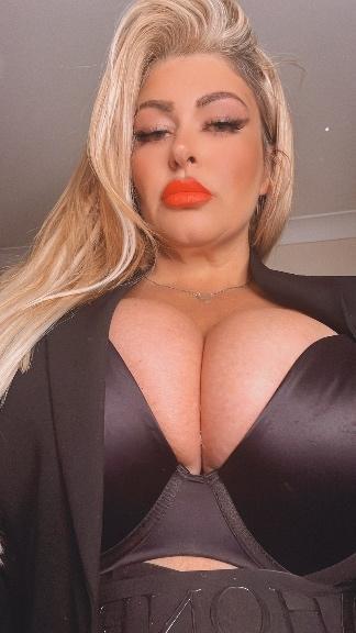 Miss Krystal Goddess