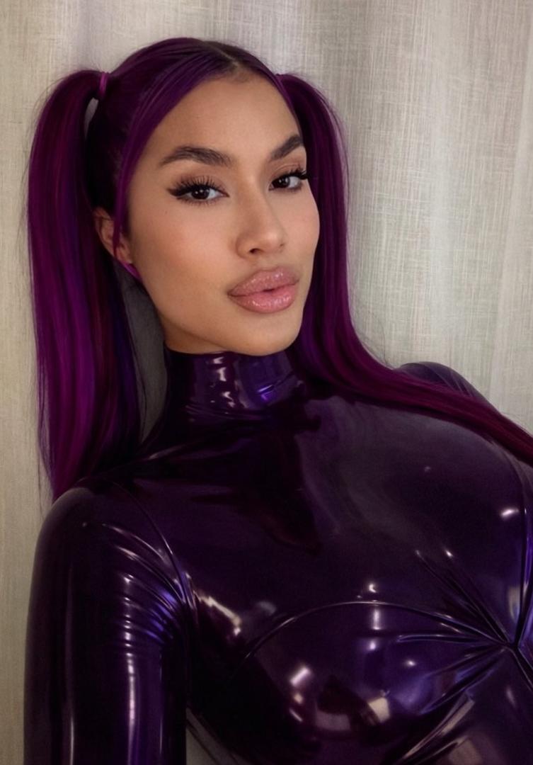 Findommermaid — fotos e vídeos +18