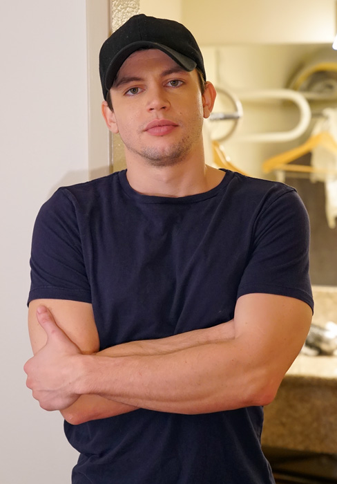 Alex Davis photo 2