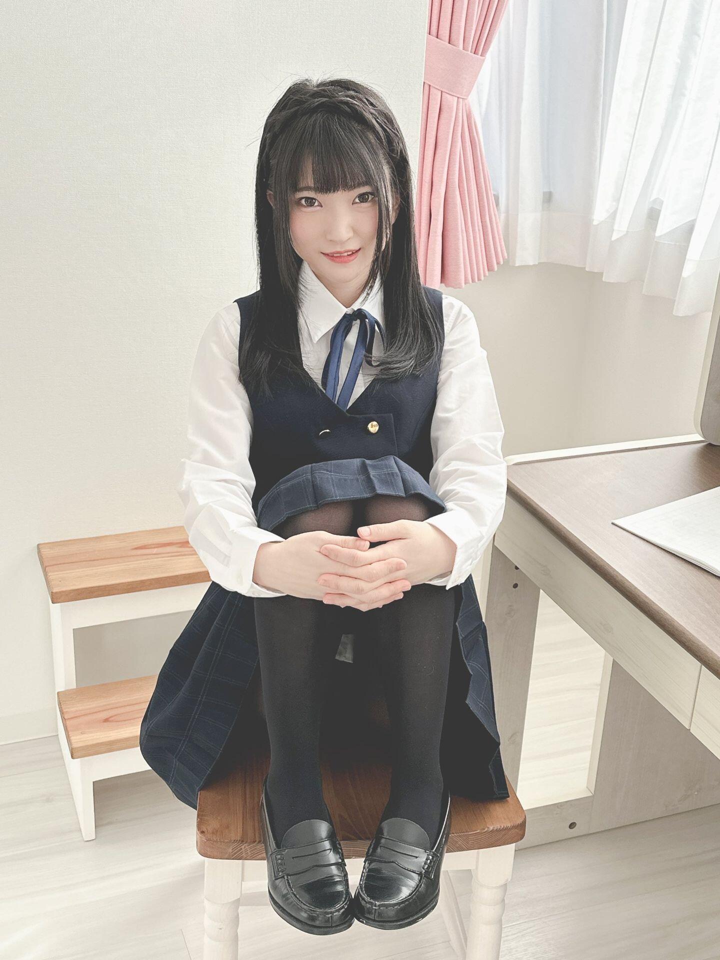Hinano Iori photo 2