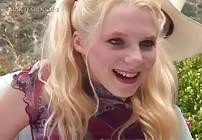 Bisexual Britni photo 4