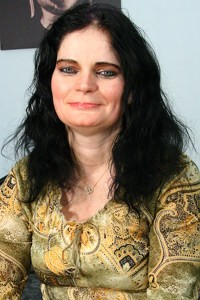 Wanda R