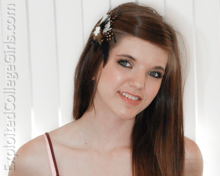 Alaura Lee photo 4