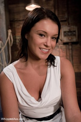 Devi Emmerson photo 10