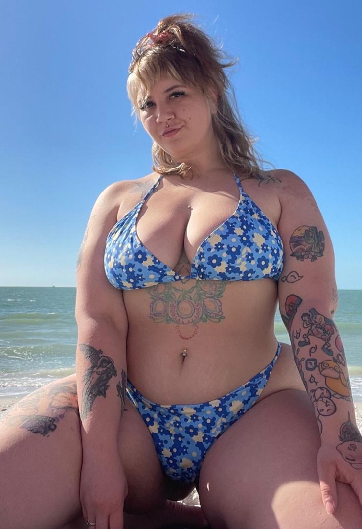 Harlot Quinn — fotos e vídeos +18