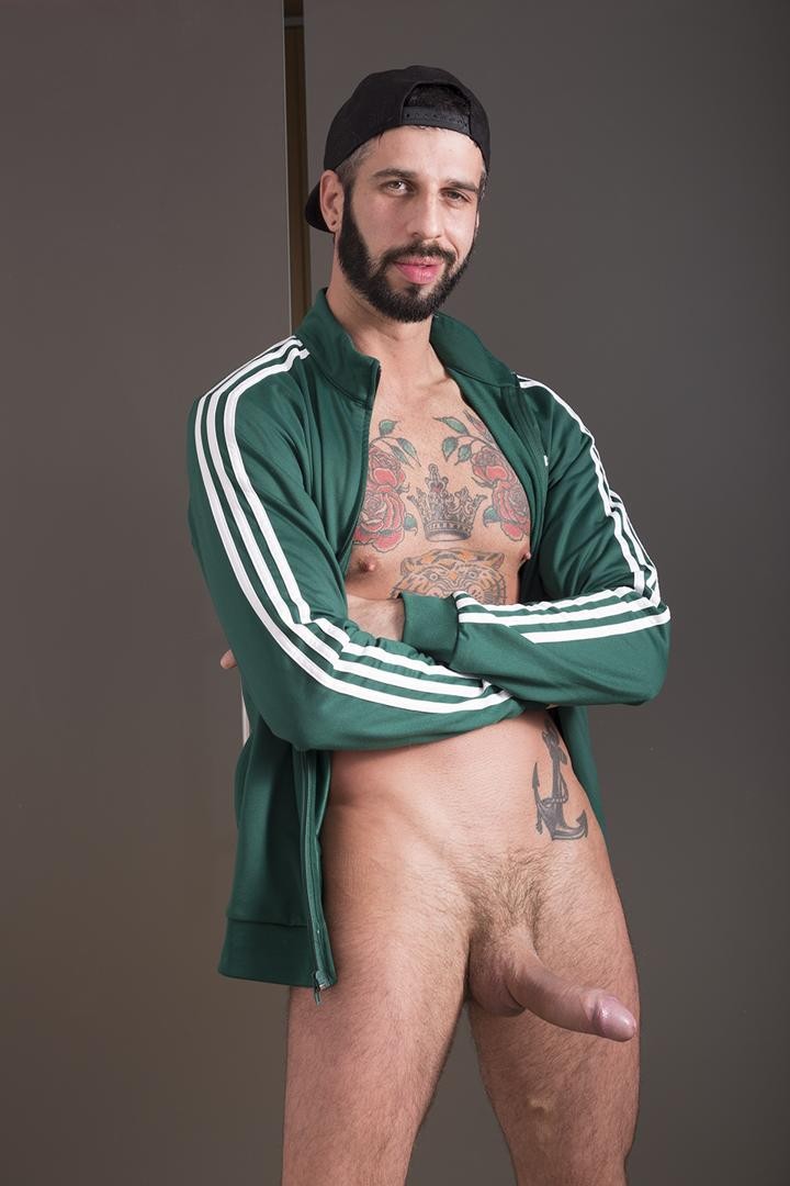 Romeo Davis photo 3