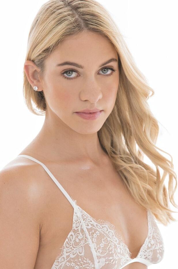 Khloe Kapri photo 87