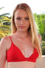 Dixie Lynn photo 46