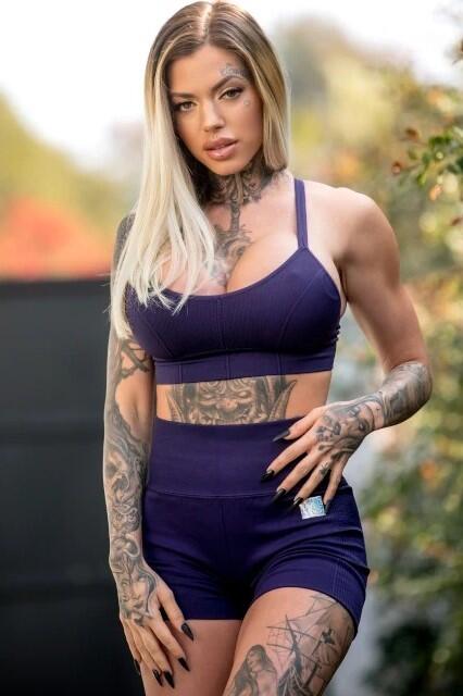 Chantal Danielle photo 23