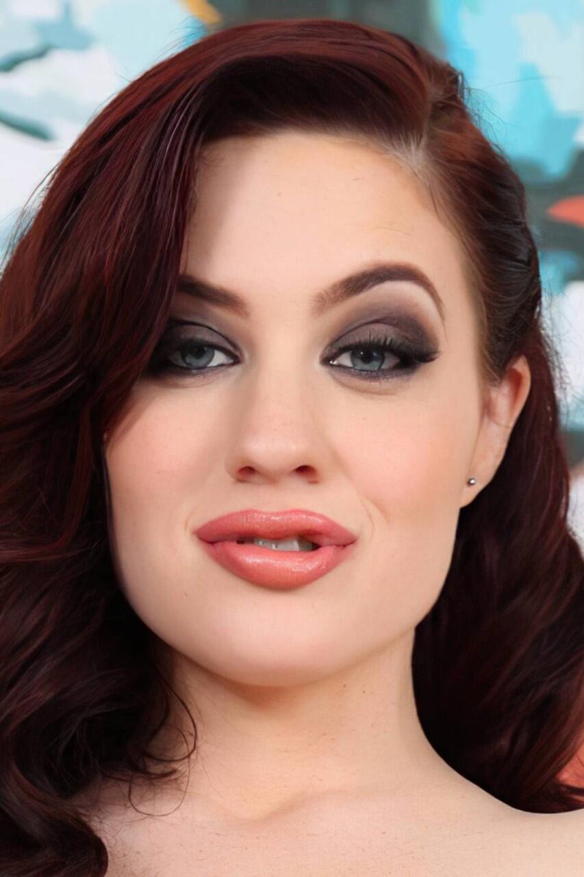 Jessica Ryan photo 45