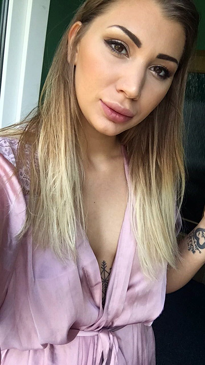 Vyvan Hill photo 2