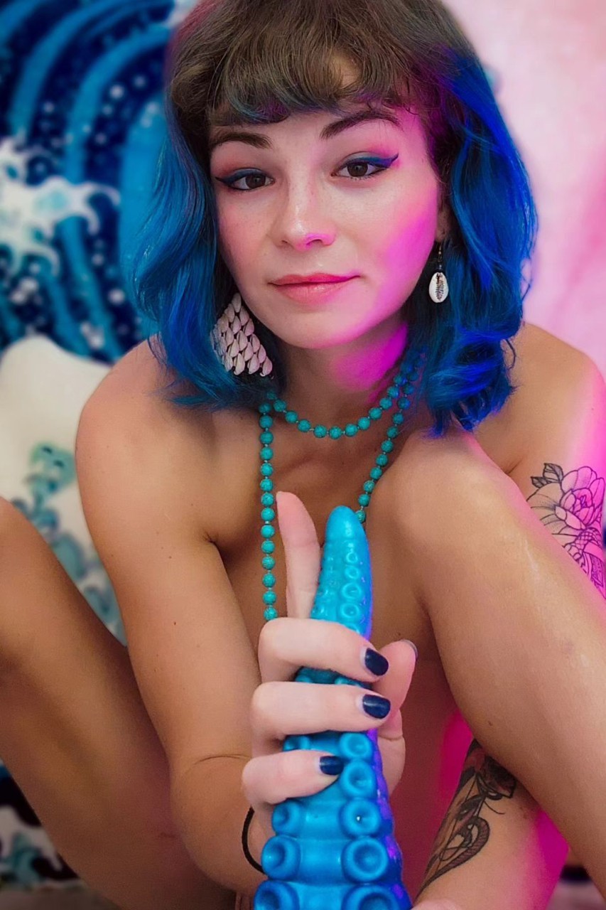 Emma Without Rules photo 11