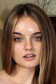 Lexie Fox photo 24