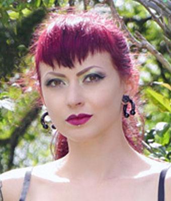 Mistress Ultra Violet — fotos e vídeos +18