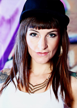 Adreena Winters photo 7