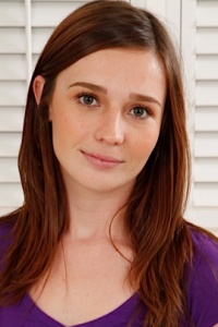 Emma Ryder photo 12