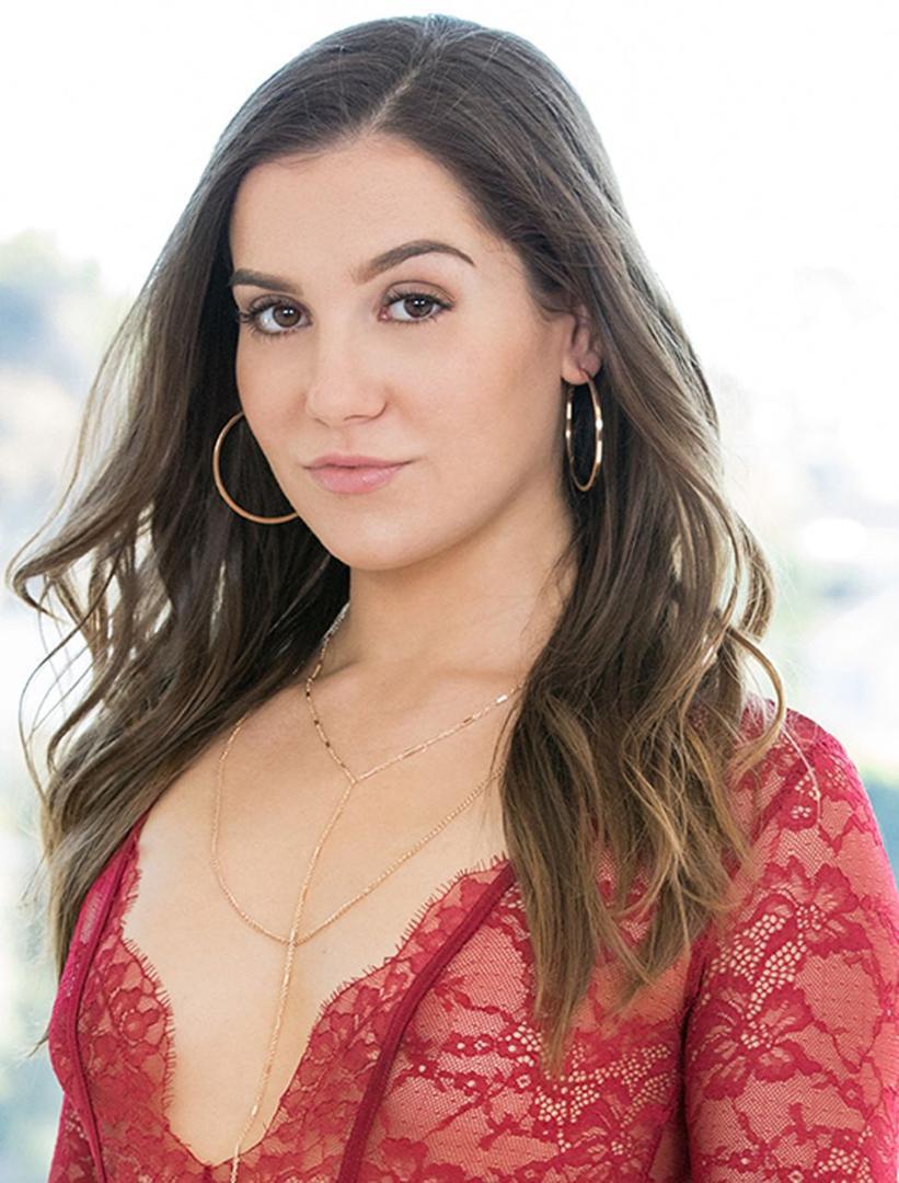 Kasey Warner photo 16