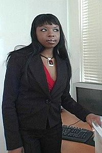 Simone West