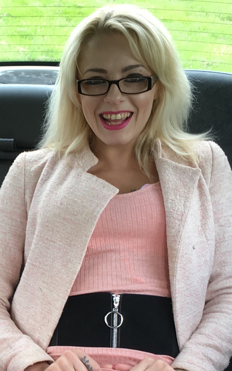 April Paisley photo 5