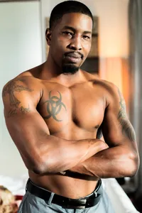 Isiah Maxwell photo 37