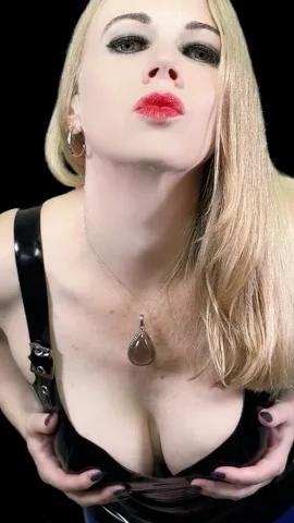 Divine Mistress Heather — fotos e vídeos +18