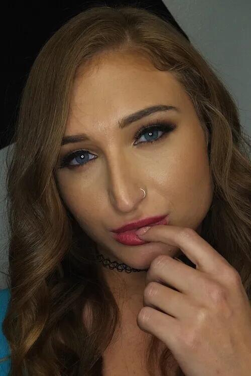 Skylar Snow photo 58