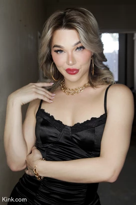 Emma Rose photo 25