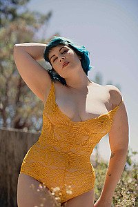 Mandi Slade