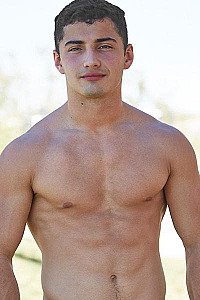 Aaron - profil actrice