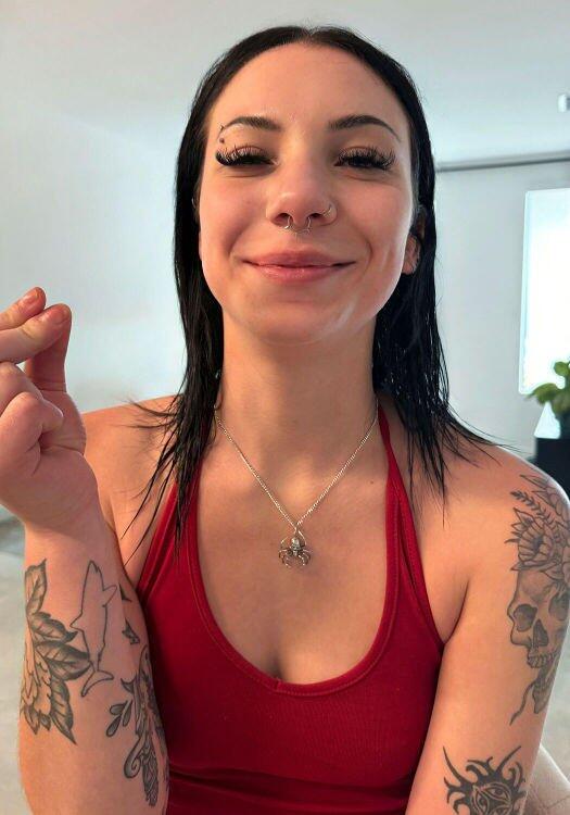 Leftshark Cait — fotos e vídeos +18