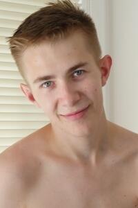 Dominik Black photo 2