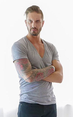 Quinton James photo 14