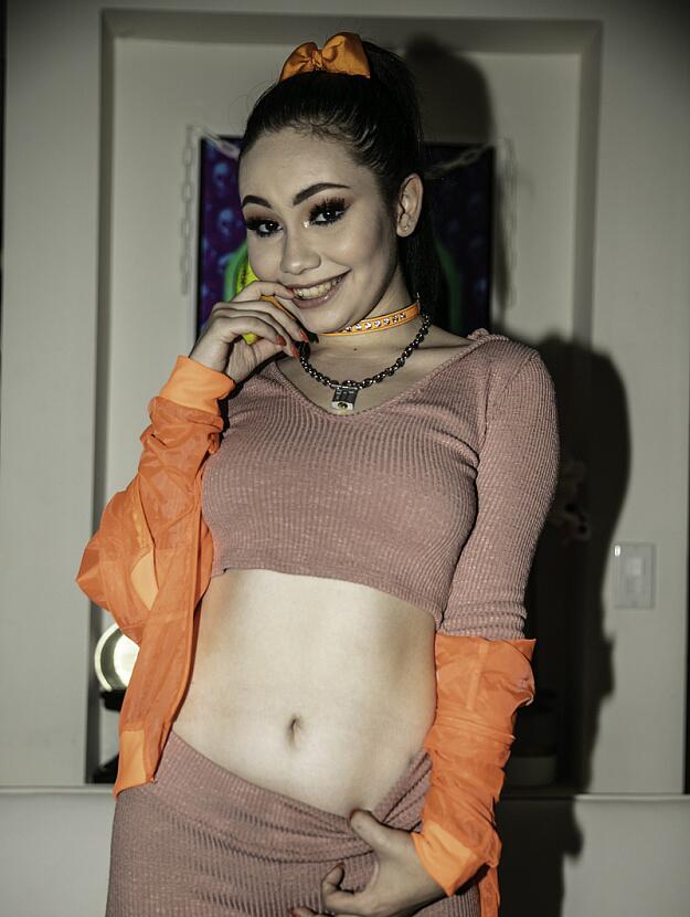 Lenna Lux photo 17