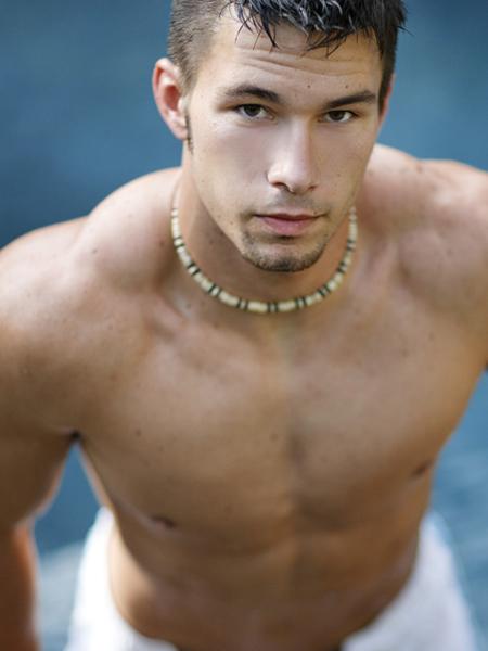 Austyn Roman — fotos e vídeos +18