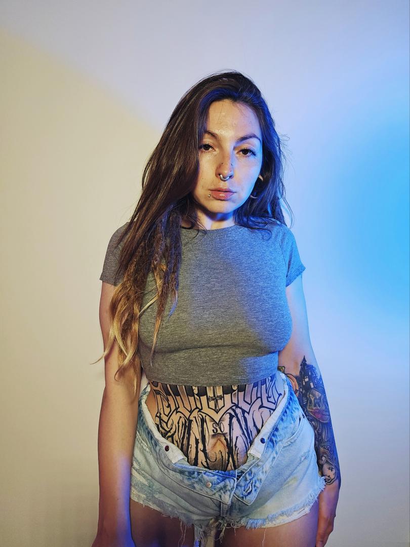 Jess — fotos e vídeos +18