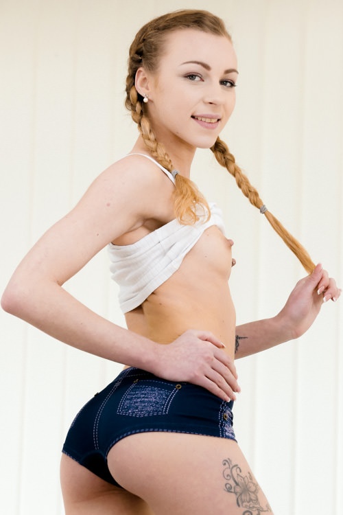 Angel Emily photo 29