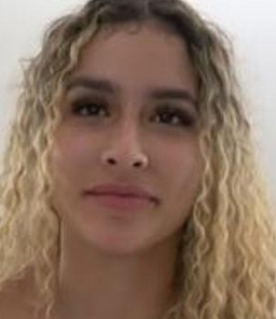 Larissa Smush — fotos e vídeos +18