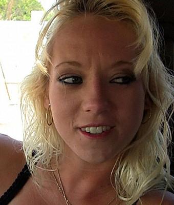Lacey — fotos e vídeos +18