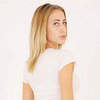 Arietta Young photo 8