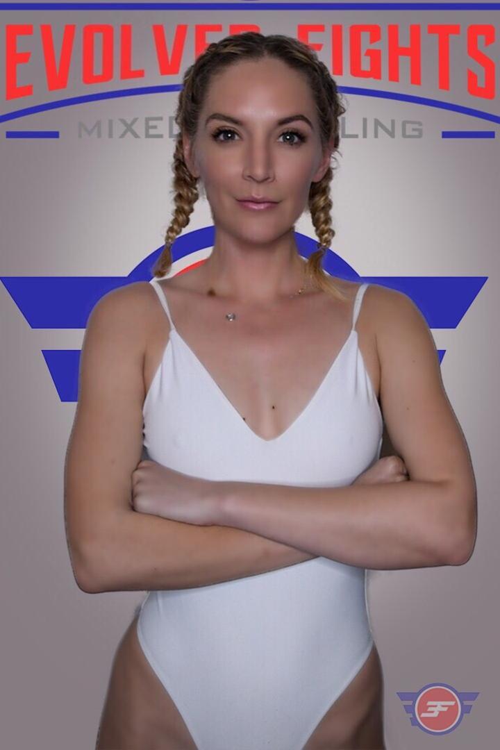 Mona Wales photo 28