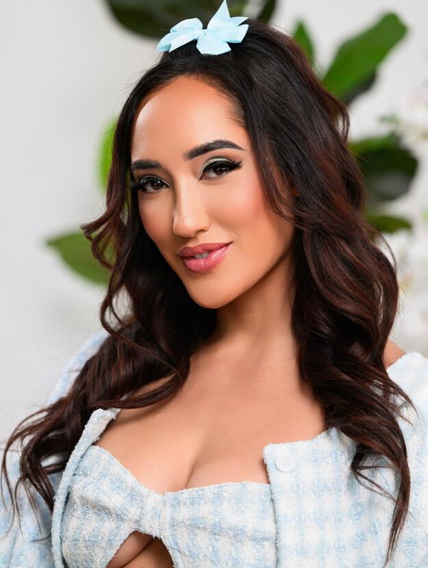 Chloe Amour photo 43