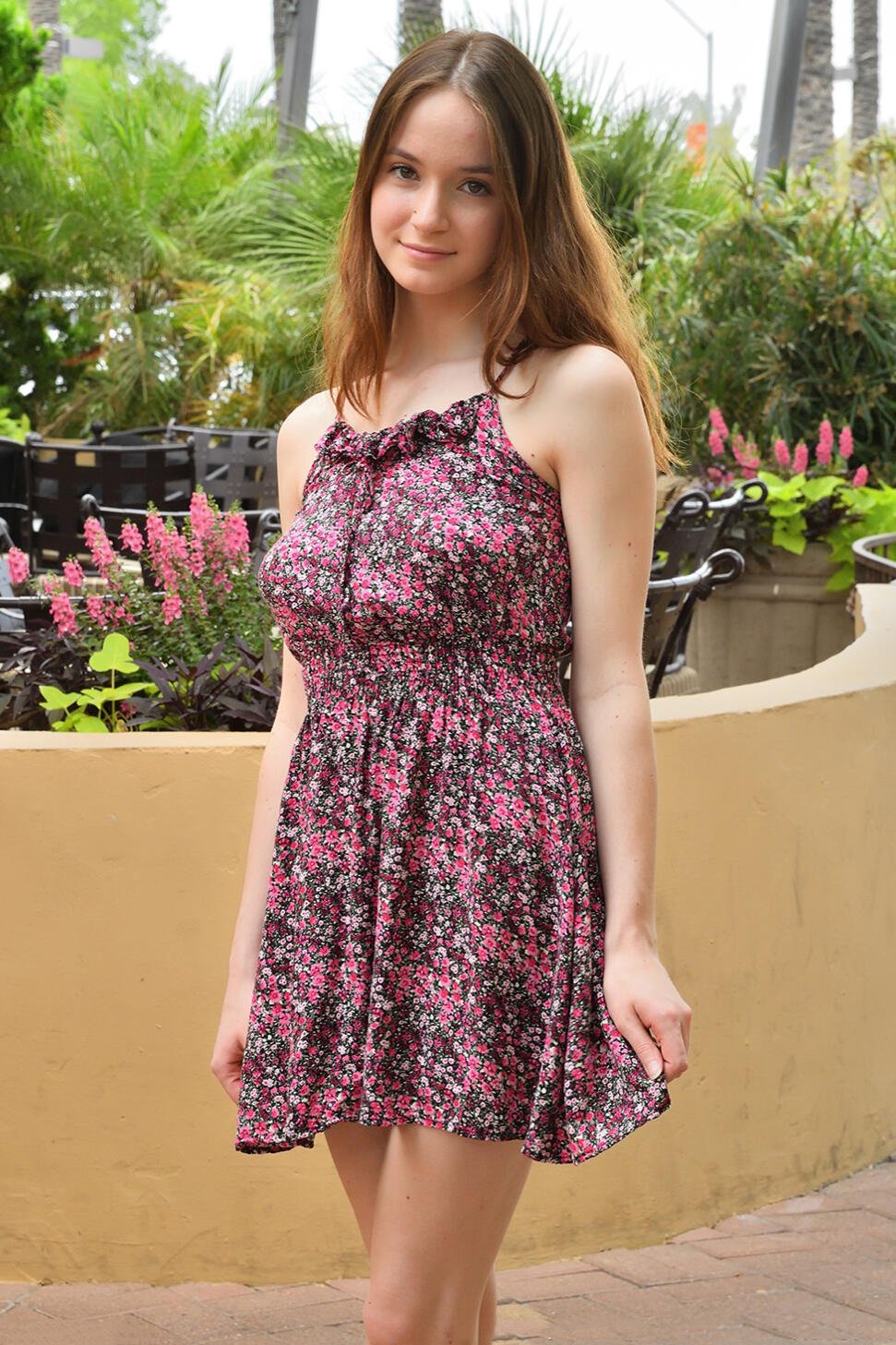 Hazel Moore photo 10