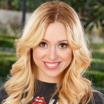 Lucy Tyler photo 14