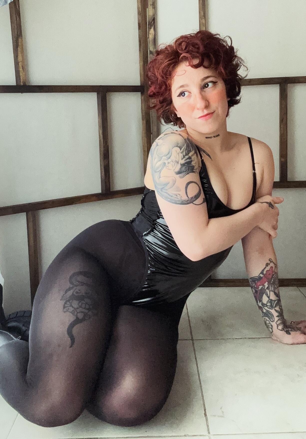 Bratty Fresi — fotos e vídeos +18
