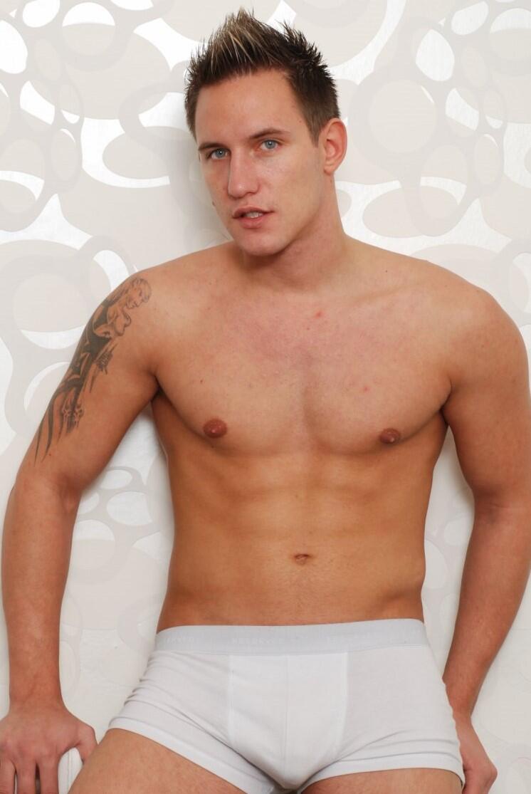 Alex Granger photo 4