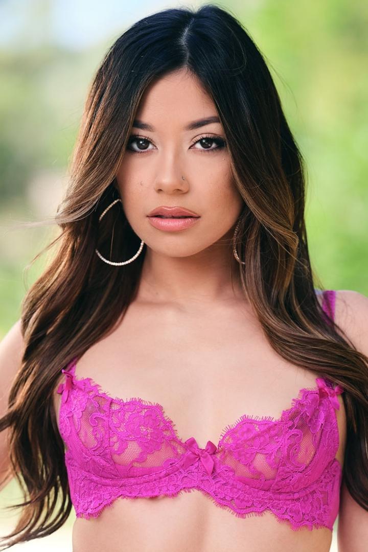 Xxlayna Marie photo 36