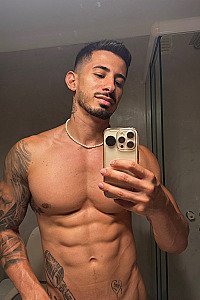 Valentino Roca - profil actrice