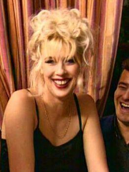 Kim Monroe photo 30