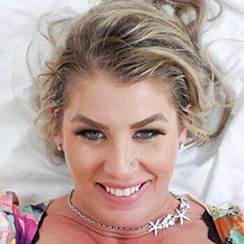 Lolly Dames photo 37